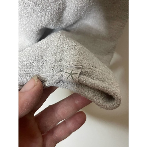 Barefoot Dreams Cozy Chic Ultra Lite Cardigan size Medium - Picture 6 of 6